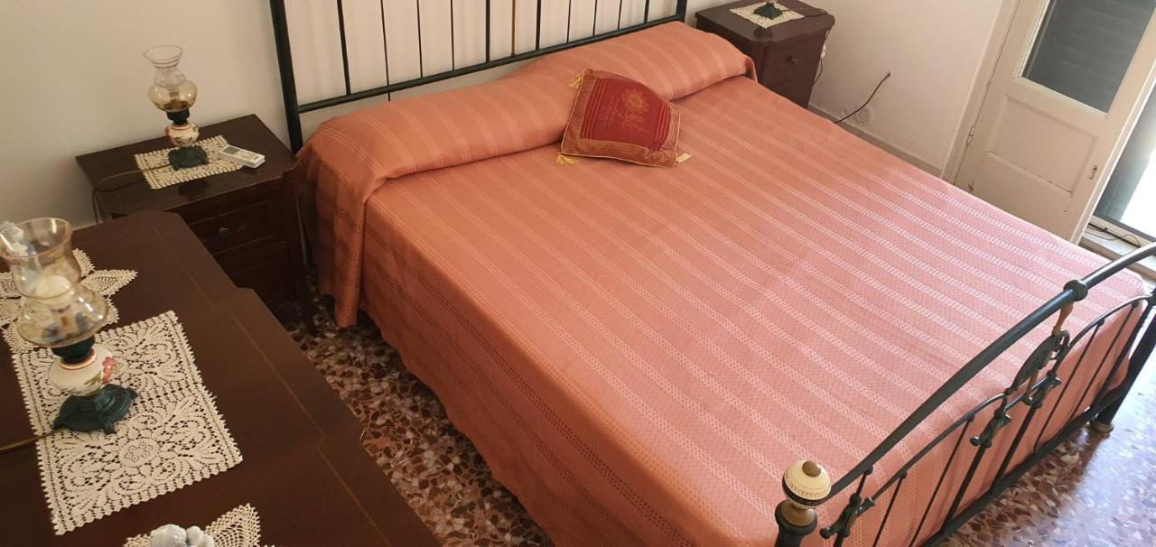 Casa Vacanza A Punta Secca Εξωτερικό φωτογραφία
